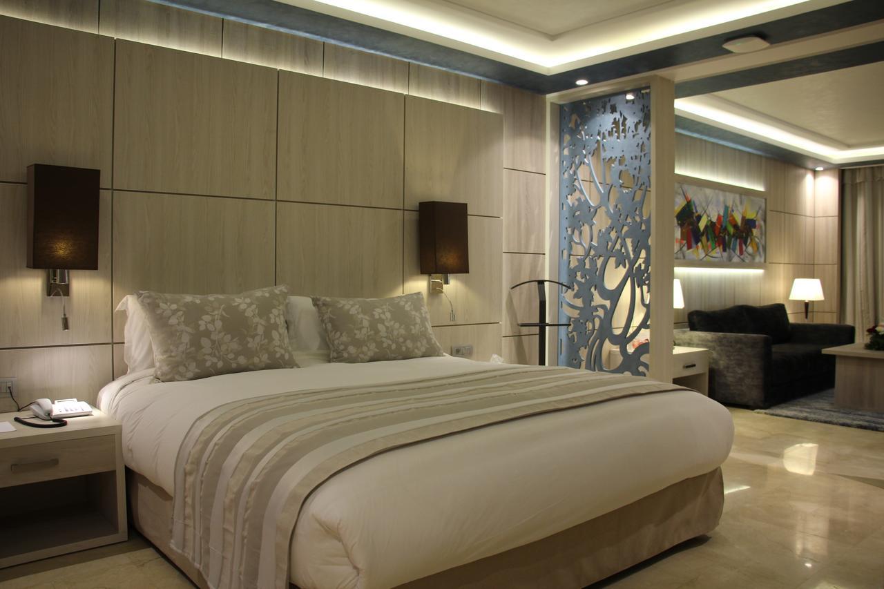 Zaki Suites Hotel & Spa Meknès Екстериор снимка